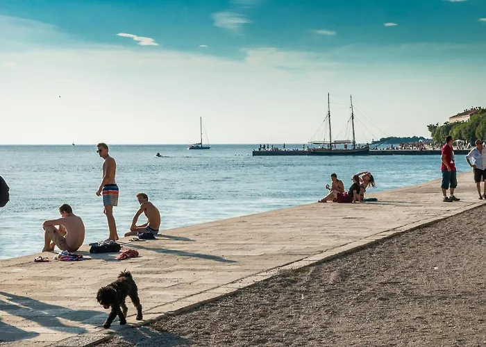 Bristol Lux 3br With View Апартаменты *