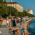 Bristol Lux 3br With View Daire Zadar
