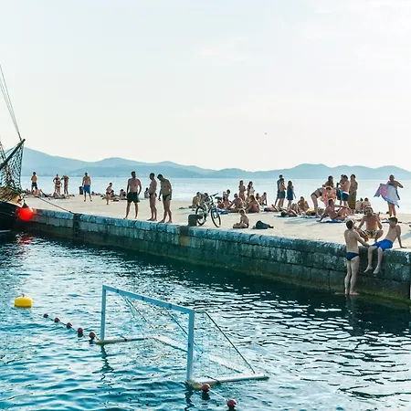 Bristol Lux 3Br Apartment With View *